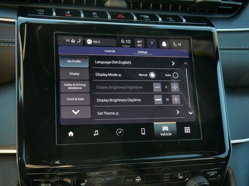 New 2025 Jeep Grand Cherokee Laredo image 34