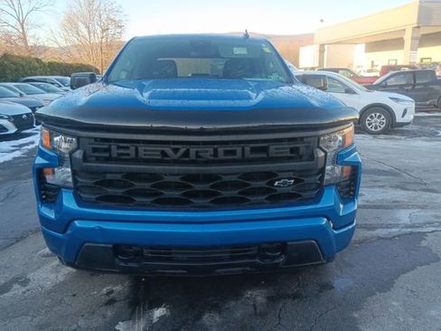 Used 2022 Chevrolet Silverado 1500 Custom w/ LPO, Dark Essentials Package image 3
