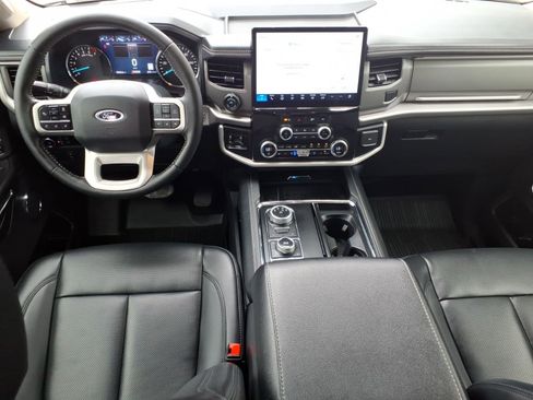 Certified 2024 Ford Expedition XLT AWD/4WD image 20