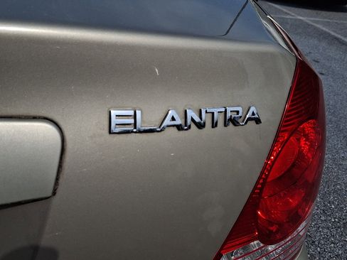 Used 2006 Hyundai Elantra GLS image 5