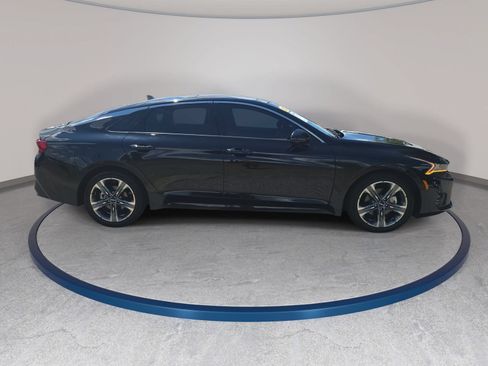 Used 2024 Kia K5 EX w/ EX Premium Package FWD image 4
