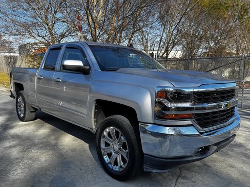 Used 2019 Chevrolet Silverado 1500 LT image 7