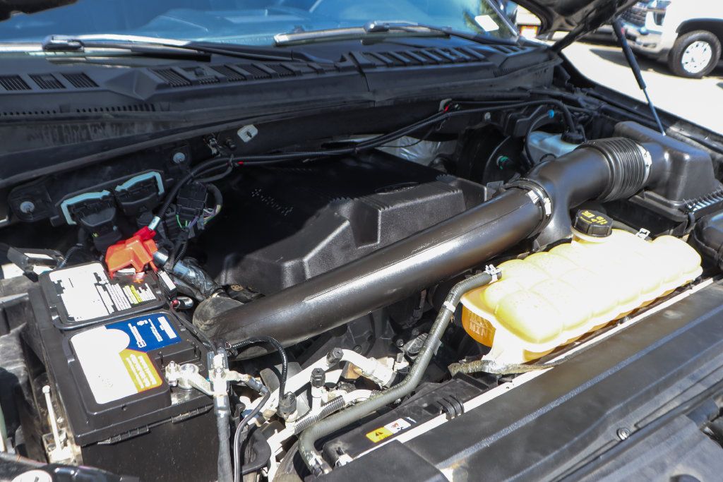 Used 2019 Ford F150 Lariat AWD/4WD image 14