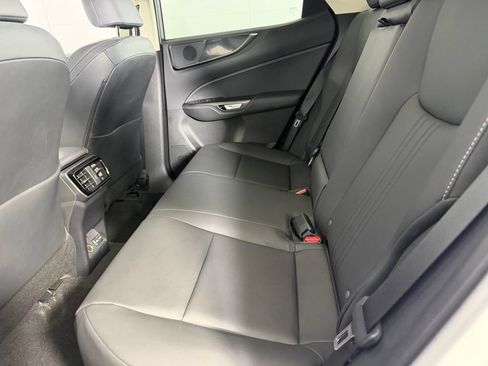 Used 2025 Lexus NX 250 FWD image 28