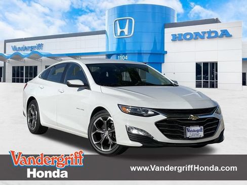 Used 2023 Chevrolet Malibu LT FWD image 1