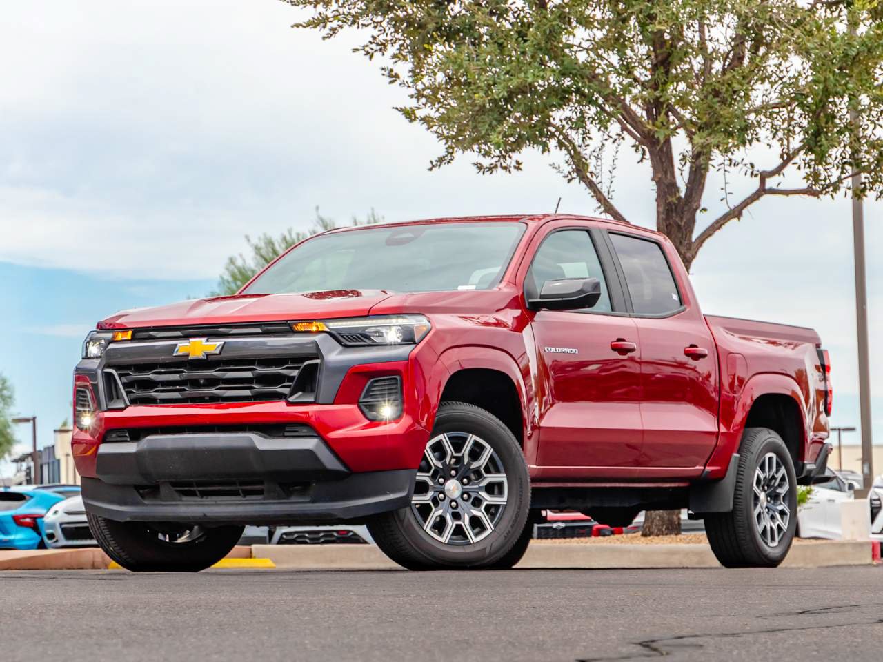 Used 2023 Chevrolet Colorado LT w/ LT Convenience Package III AWD/4WD image 1