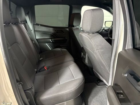 Used 2026 Chevrolet Colorado Trail Boss AWD/4WD image 21