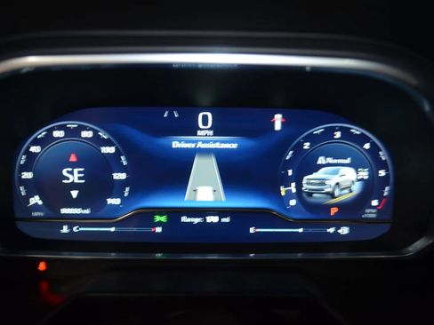 Used 2022 Chevrolet Tahoe Z71 w/ Luxury Package image 37