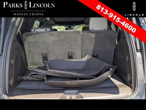 Used 2021 Chevrolet Tahoe LT w/ LT Signature Package RWD image 8