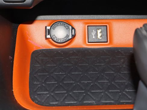 Used 2024 Toyota RAV4 Adventure image 19