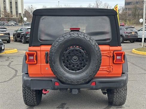 Used 2019 Jeep Wrangler Unlimited Rubicon w/ Steel Bumper Group image 3