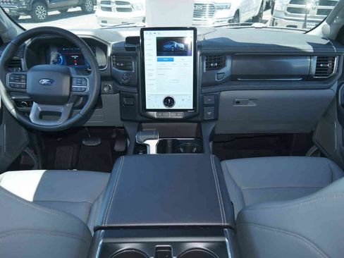 Used 2025 Ford F150 Lightning Flash AWD/4WD image 6
