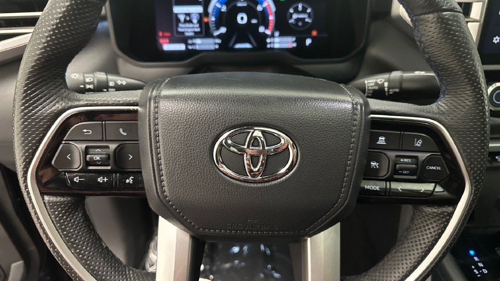 Certified 2025 Toyota Tundra Platinum AWD/4WD image 14