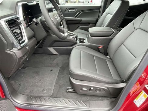 New 2026 GMC Canyon Elevation w/ Convenience Package image 12