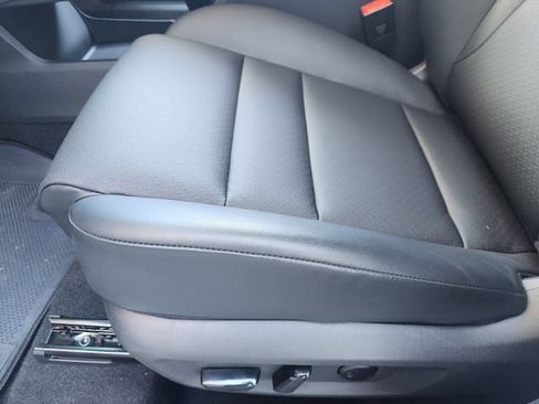 New 2025 Nissan Rogue SV w/ SV Premium Package FWD image 21