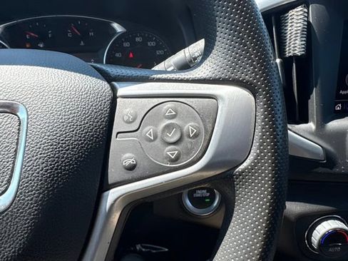 Used 2023 GMC Terrain SLE w/ Driver Convenience Package FWD image 29