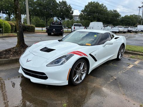 Used 2019 Chevrolet Corvette Stingray Coupe w/ Battery Protection Package RWD image 3