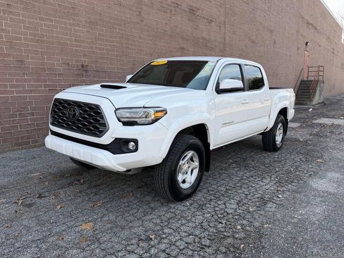 Used 2023 Toyota Tacoma TRD Sport w/ Advanced Technology Package image 1
