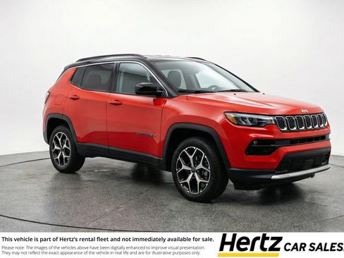 Used 2025 Jeep Compass Limited image 1