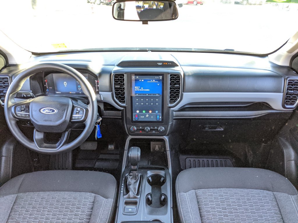 Used 2024 Ford Ranger XL w/ Trailer Tow Package RWD image 6