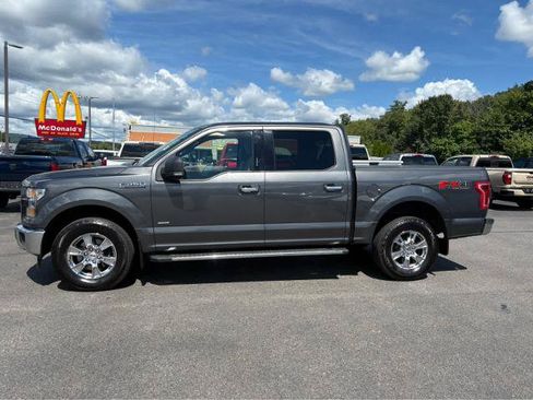 Used 2017 Ford F150 XLT w/ Equipment Group 302A Luxury AWD/4WD image 8