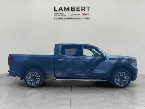 Used 2025 GMC Sierra 1500 Denali Ultimate AWD/4WD image 6