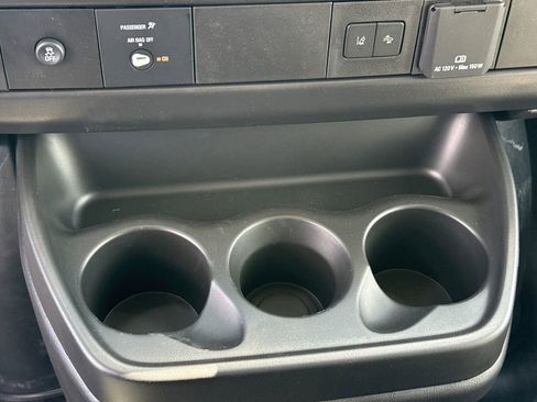 New 2026 GMC Savana 2500 w/ Driver Convenience Package image 20