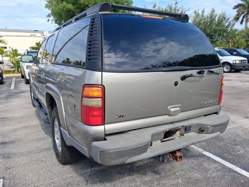 Used 2003 Chevrolet Suburban Z71 AWD/4WD image 8