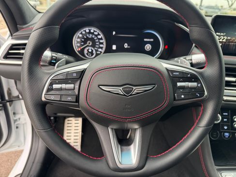 Used 2025 Genesis G70 3.3T Advanced w/ Sport Prestige Package image 9