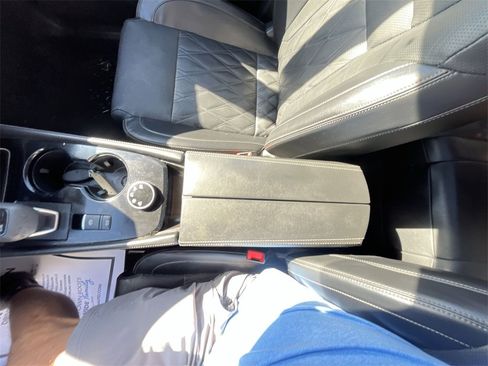 Used 2021 Nissan Rogue Platinum image 21