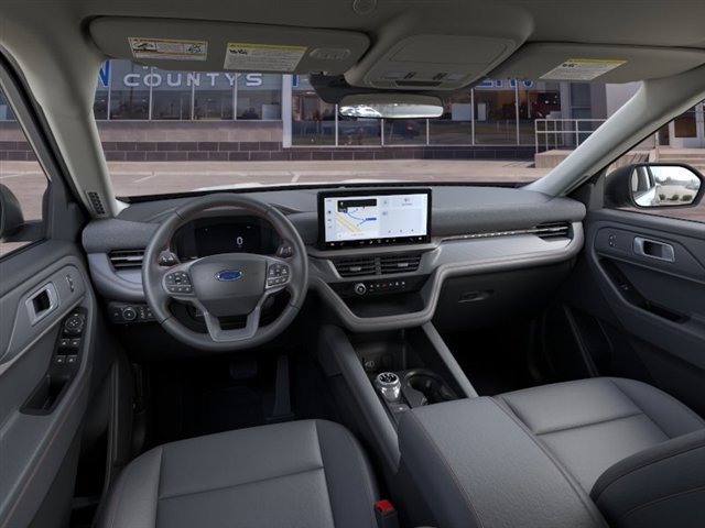 Used 2026 Ford Explorer Active w/ Active Comfort Package AWD/4WD image 9