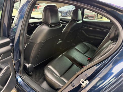 Used 2021 MAZDA MAZDA3 s FWD image 12