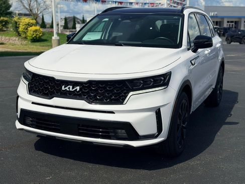 Used 2023 Kia Sorento SX FWD image 1