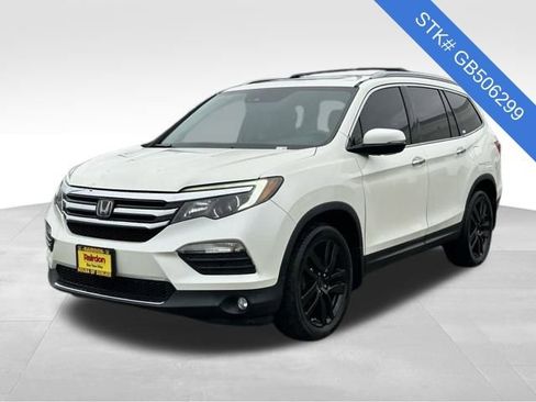 Used 2016 Honda Pilot Touring image 3