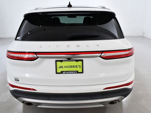 Used 2022 Lincoln Corsair AWD w/ Premium Package image 13