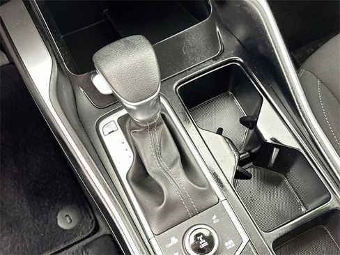 Used 2022 Kia Sorento LX image 14