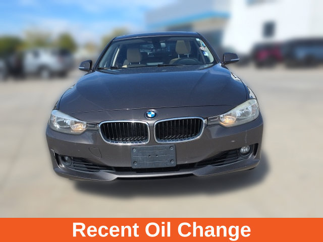 Used 2013 BMW 328i xDrive Sedan AWD/4WD image 2