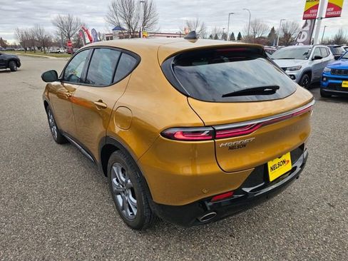 Used 2025 Dodge Hornet R/T image 9