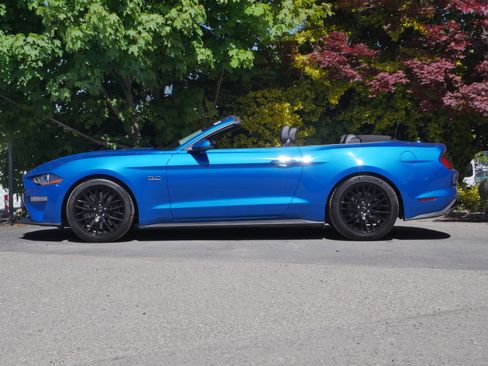 Used 2019 Ford Mustang GT Premium w/ GT Performance Package RWD image 17