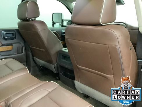 Used 2016 Chevrolet Silverado 2500 High Country w/ Duramax Plus Package AWD/4WD image 31