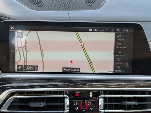 Used 2021 BMW X7 M50i w/ Executive Package image 26