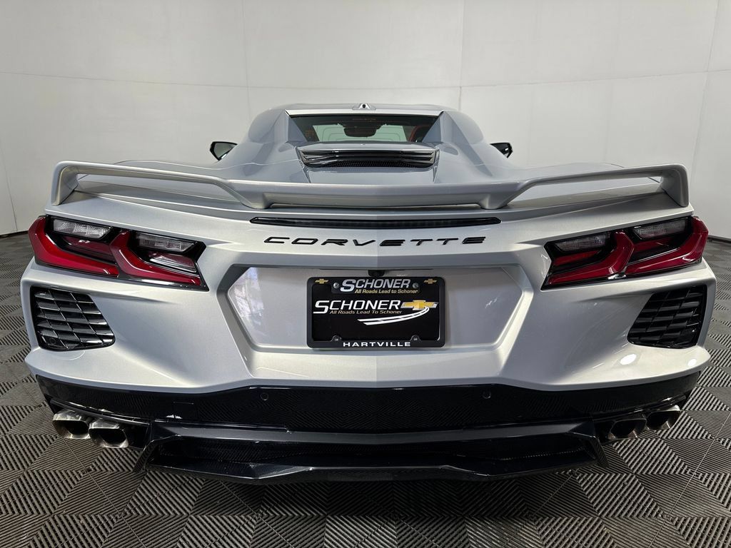 Used 2024 Chevrolet Corvette Stingray Premium Conv w/ Z51 Performance Package RWD image 4