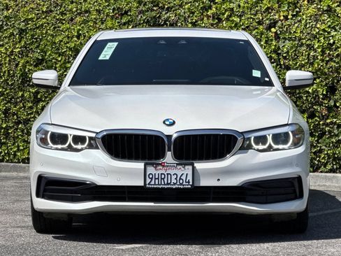 Used 2019 BMW 530i w/ Convenience Package RWD image 11