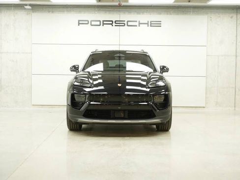New 2026 Porsche Macan 4 Electric AWD/4WD image 11