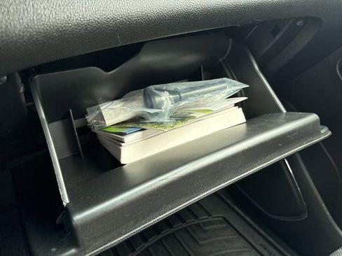 Used 2020 GMC Yukon XL SLT image 41