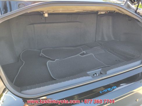 Certified 2022 Toyota Mirai XLE image 12