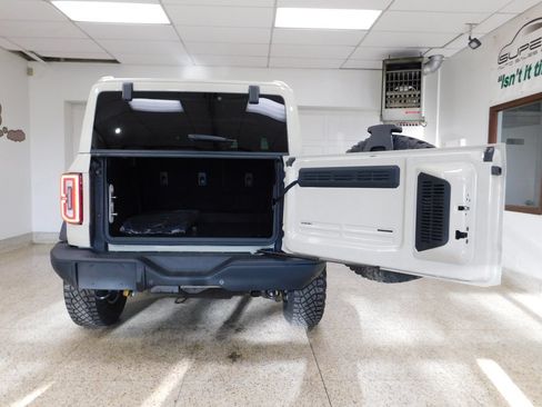 Used 2025 Ford Bronco Badlands AWD/4WD image 63