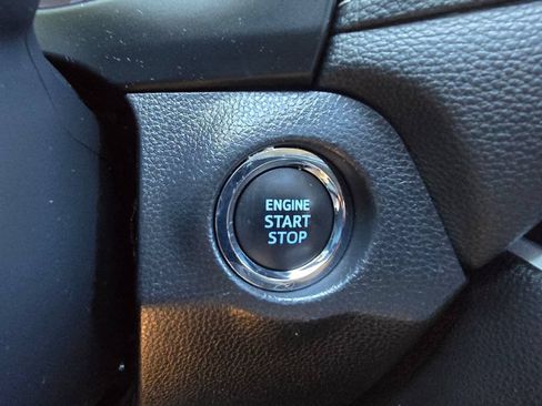 Used 2022 Toyota RAV4 XLE w/ Convenience Package AWD/4WD image 26