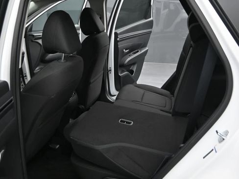 Used 2023 Hyundai Tucson SEL AWD/4WD image 14