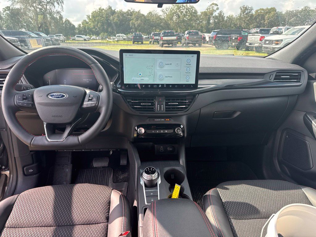 Used 2026 Ford Escape ST-Line Select w/ Tech Pack #1 AWD/4WD image 12